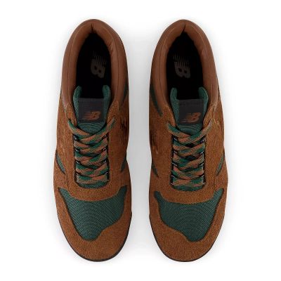 4. New Balance UALGSBG Schuhe