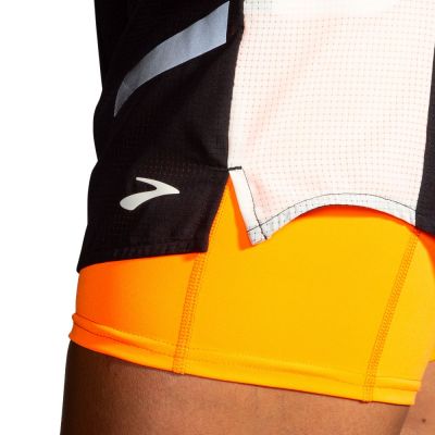 9. Damen Run Visible 4" 2in1 Short 2.0 Laufshorts