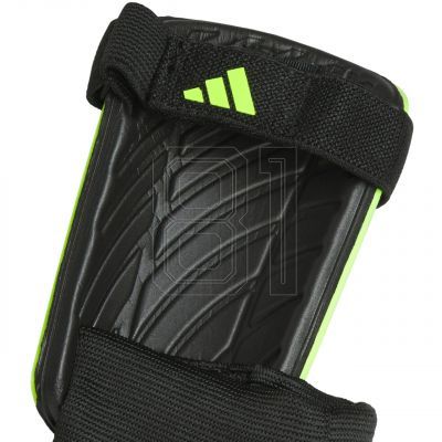 2. adidas Tiro Match Jr IS5603 Fußball-Schienbeinschoner