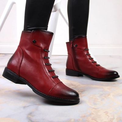 18. Jezzi W JEZ52G rote isolierte Stiefeletten mit Verzierungen