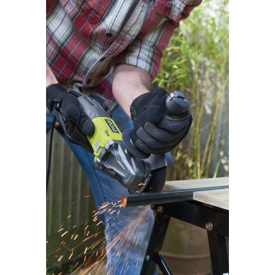 7. Ryobi RAG800-125G 800W Winkelschleifer