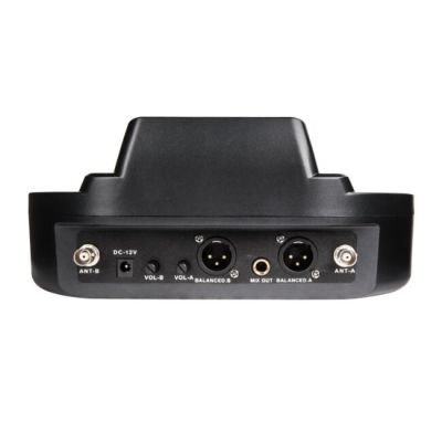 3. UMA VOCAL SET – Drahtloses Dual-Set bestehend aus 2 Handmikrofonen + Empfänger mit Mikrofon-Ladestation