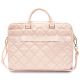 3. Guess Quilted 4G-Tasche für einen 16-Zoll-Laptop – Rosa