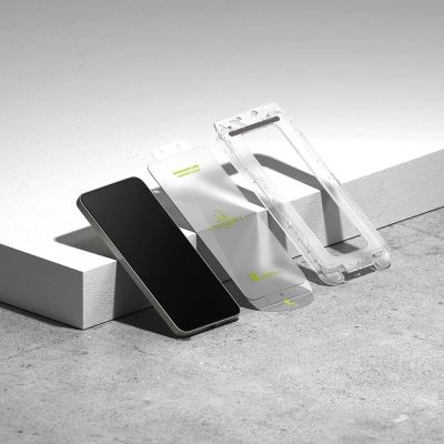 3. Ringke Easy Slide 2er-Pack Panzerglas für Samsung Galaxy S25