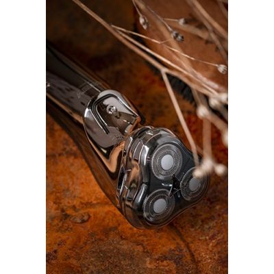 11. CAMRY CR 2925 Rasierer