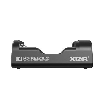 2. XTAR Ladegerät für R03 / AAA und R6 / AA Li-Ion 1,5 V / NiMH L4