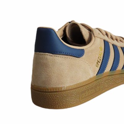 7. Adidas Handball Spezial Warm Sandstone/Preloved Ink Damen-Sportschuhe - JH5435