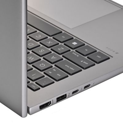 5. HP ZBook FireFly G11 Ryzen 9 Pro 8945HS 14" WUXGA 32GB SSD512 BT BLKB FPR W11Pro Nouvelle Silver (REPACK) 2Y