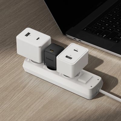 6. Baseus Palm 30W USB-C Wandladegerät - Weiß