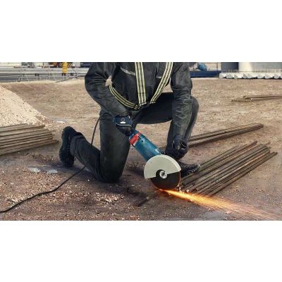 9. Winkelschleifer FI 230 2400W 06018C3300 BOSCH