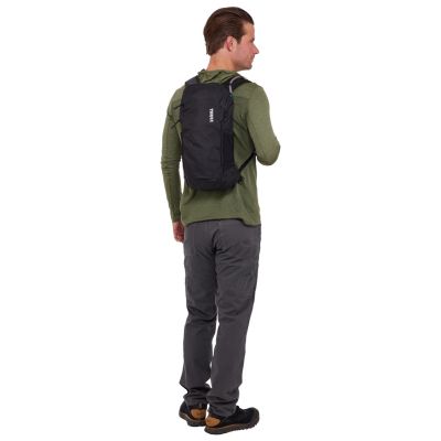 3. Thule Alltrail TAHP210 Schwarzer Rucksack, Reiserucksack, Schwarz, Polyester