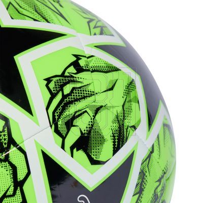 4. Football adidas UCL Club IN9328