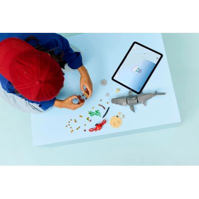 11. LEGO CREATOR 3-IN-1 31381 Bedrohlicher Hai und Schatztruhe