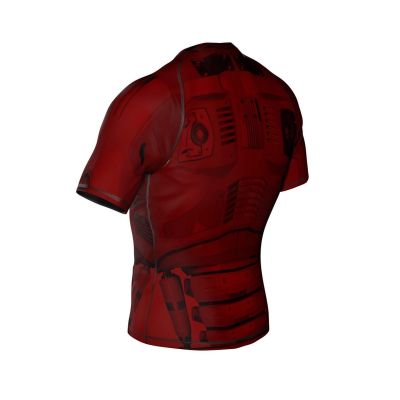 6. Der Kompressions-Rashguard „Cyborg“ besteht aus DBX MORE DRY M-Material.