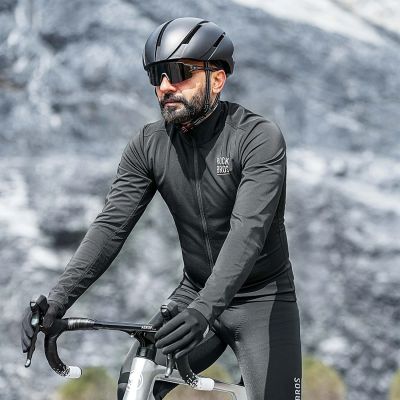 6. Rockbros TLWT001 ROAD TO SKY winddichtes, isoliertes Radtrikot, Größe M, schwarz
