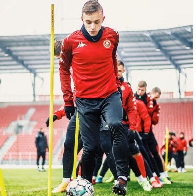 3. Yakima Sport Trainingsstange mit Metallspitze, 1,6 m, Blau, 100646