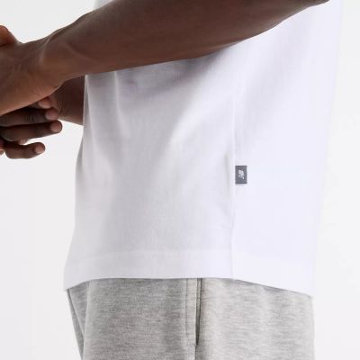 9. New Balance Sport Graphic T-Shirt M MT51940WT