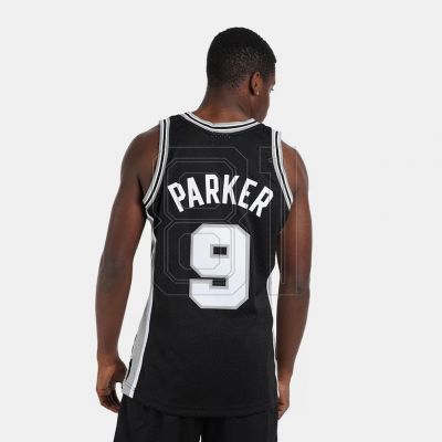 4. Mitchell & Ness San Antonio Spurs NBA Swingman-Trikot Spurs 2001 Tony Parker M SMJYLG19018-SASBLCK01TPA