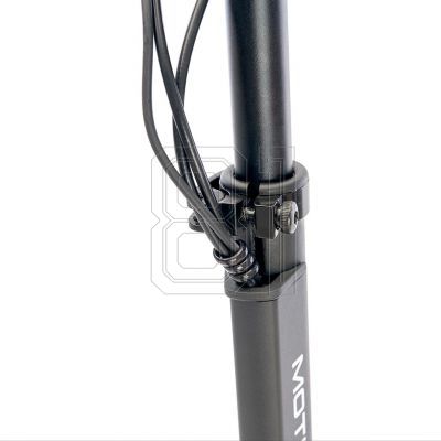 7. Motus Elektroroller PRO10 2022 810W 20 km/h