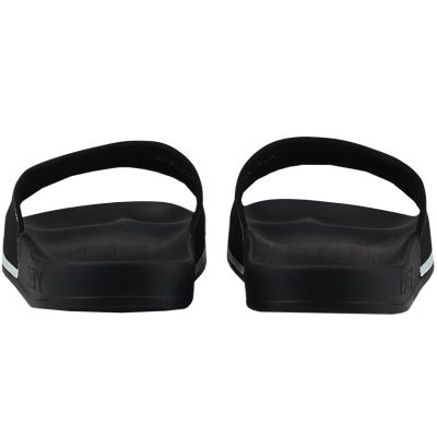 9. Puma Leadcat 2.0 Flip-Flops 384140 01