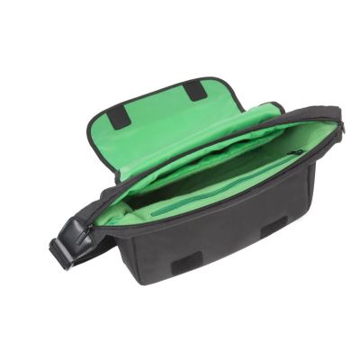 9. Rivacase 7450 Messenger Case Schwarz