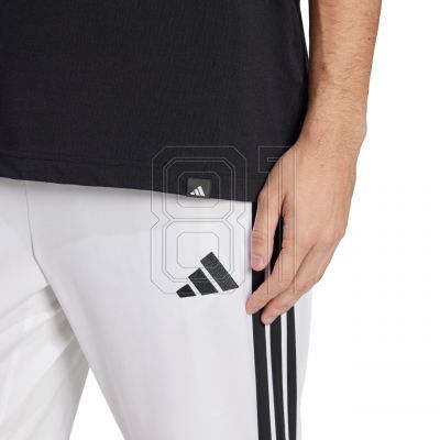 5. T-shirt adidas Tech Outline Graphic M JJ3866