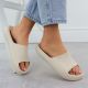 8. Zaxy RR285048 W INT2134A Flip-Flops