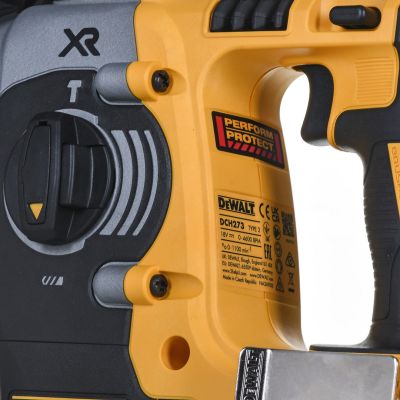 5. 18-V-Schlagbohrmaschine ohne Akku und Ladegerät DEWALT DCH273N