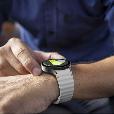 4. Tech-Protect Silikon-Sportarmband für Samsung Galaxy Watch 4/5/5 Pro/6/7/FE – Beige