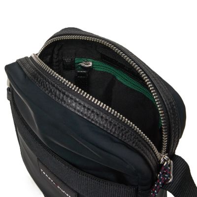 4. TOMMY HILFIGER Herren-Mini-Reportertasche aus Nylon