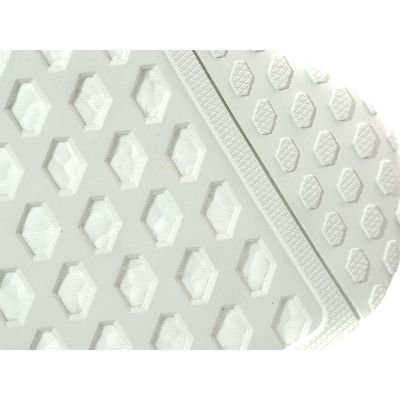 9. Adidas NMD C1 Chukka Schuhe - S79146