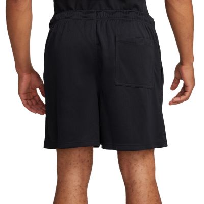 2. Nike Club Shorts FN3514-010