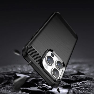 3. Carbon Case iPhone 14 Pro flexible Gel Rückseite schwarz
