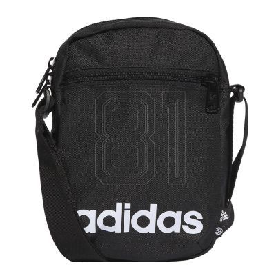 5. adidas Essentials Organizer-Tasche HT4738