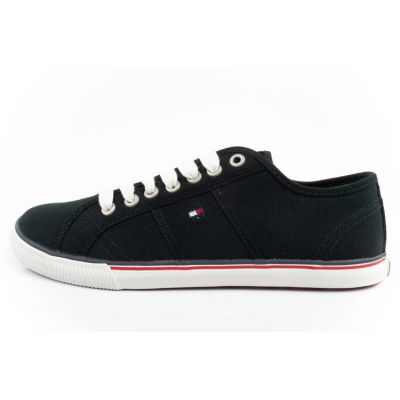 8. Tommy Hilfiger M FM56816983 Schuhe