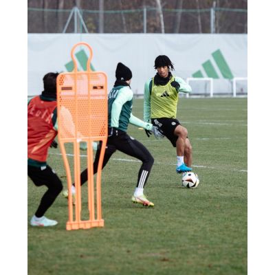 56. Fußballwand PRO 180 cm - NYLON