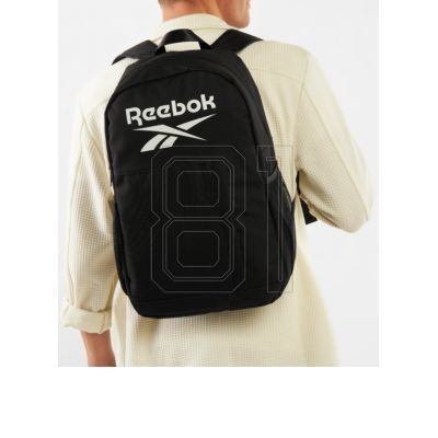 3. Reebok RBK-006-HP-06 Rucksack