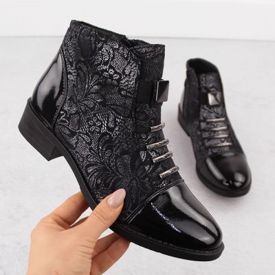 3. Schwarze Damen-Arbeitsstiefel mit Socken Sabatina