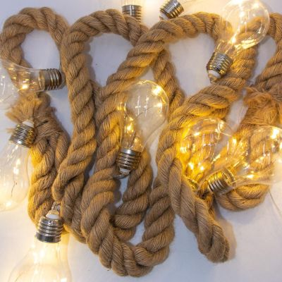 7. Seilbeleuchtung 30 LEDs 280 cm warmweiß Jute
