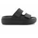 11. Crocs Brooklyn Luxe Sandale W 209586-060