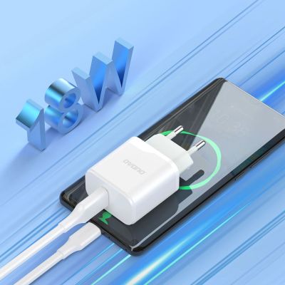 6. Dudao A20EU USB-A 18W Wandladegerät - weiß + USB-A - USB-C Kabel
