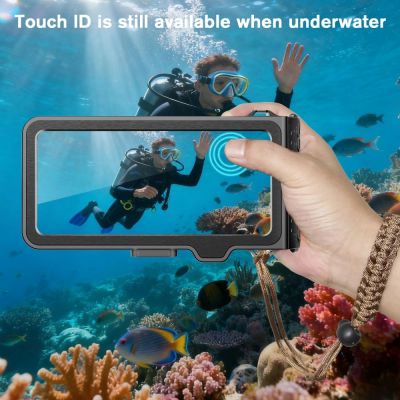 7. Tech-Protect IPX8 Pro wasserdichte Handyhülle – Grau und Schwarz