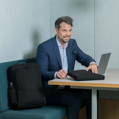 5. DICOTA Eco Backpack Plus BASE 39,6 cm (15,6") Rucksack Schwarz