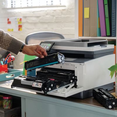 20. HP LaserJet Pro 3302fdw Kabelloser Multifunktions-Farbdrucker, Kopierer, Scanner; Duplexdruck