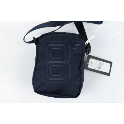 5. Converse 55UCB-ONOW Tasche