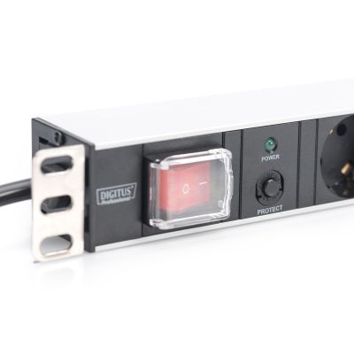 3. Digitus PDU 19" Rackmount-Steckdosenleiste, 7 Schuko-Steckdosen, 2,0 m, 1 Unischuko-Stecker, 16 A, Ein/Aus-Schalter, Überlastschutz, Aluminiumprofil