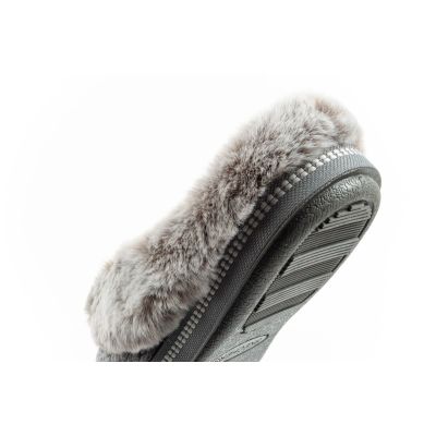 7. Skechers Cozy Campfire Damenhausschuhe, modische, isolierte Hausschuhe