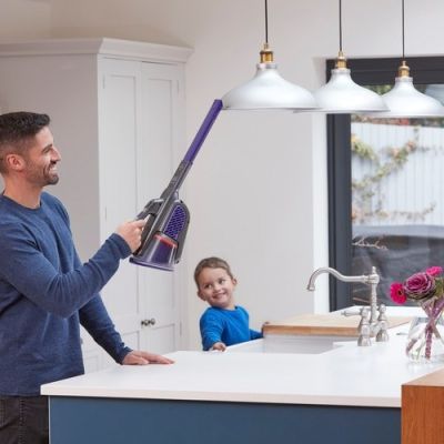 3. 18V BHHV520BFP BLACK+DECKER Handstaubsauger