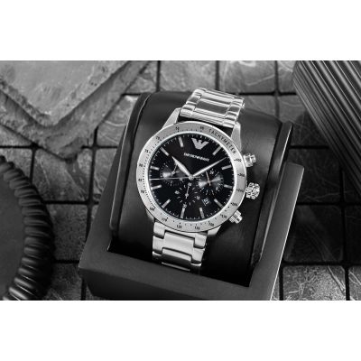 5. Emporio Armani Mario AR11241 Herrenuhr