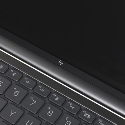 11. HP ZBook 8 G1 Ryzen AI 7 PRO 350 14" WUXGA 16GB SSD512 BT BLKB FPR W11Pro Meteor Silver (REPACK) 2Y